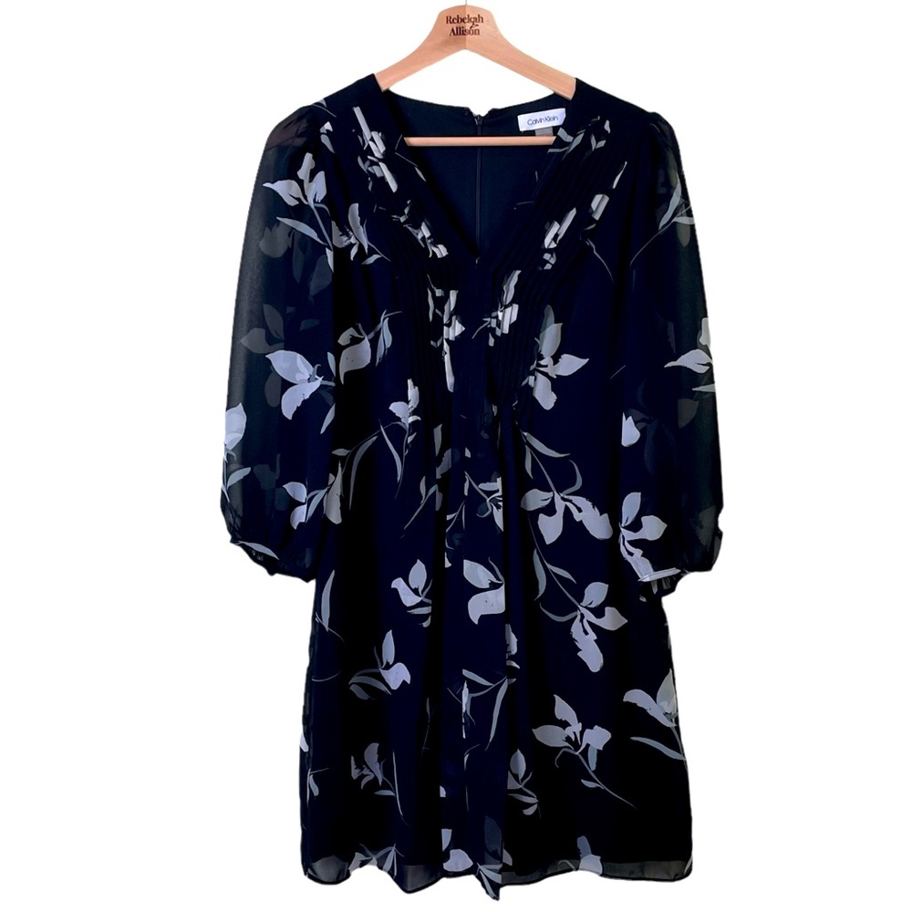 Calvin Klein Black & White Floral Sheer Puff Sleeve Dress in SIZE 4